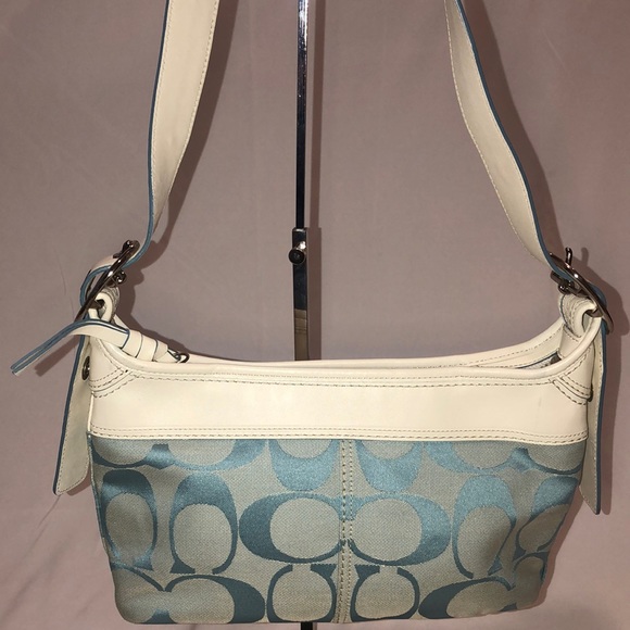 Coach Handbags - COPY - COACH Hobo Bag
